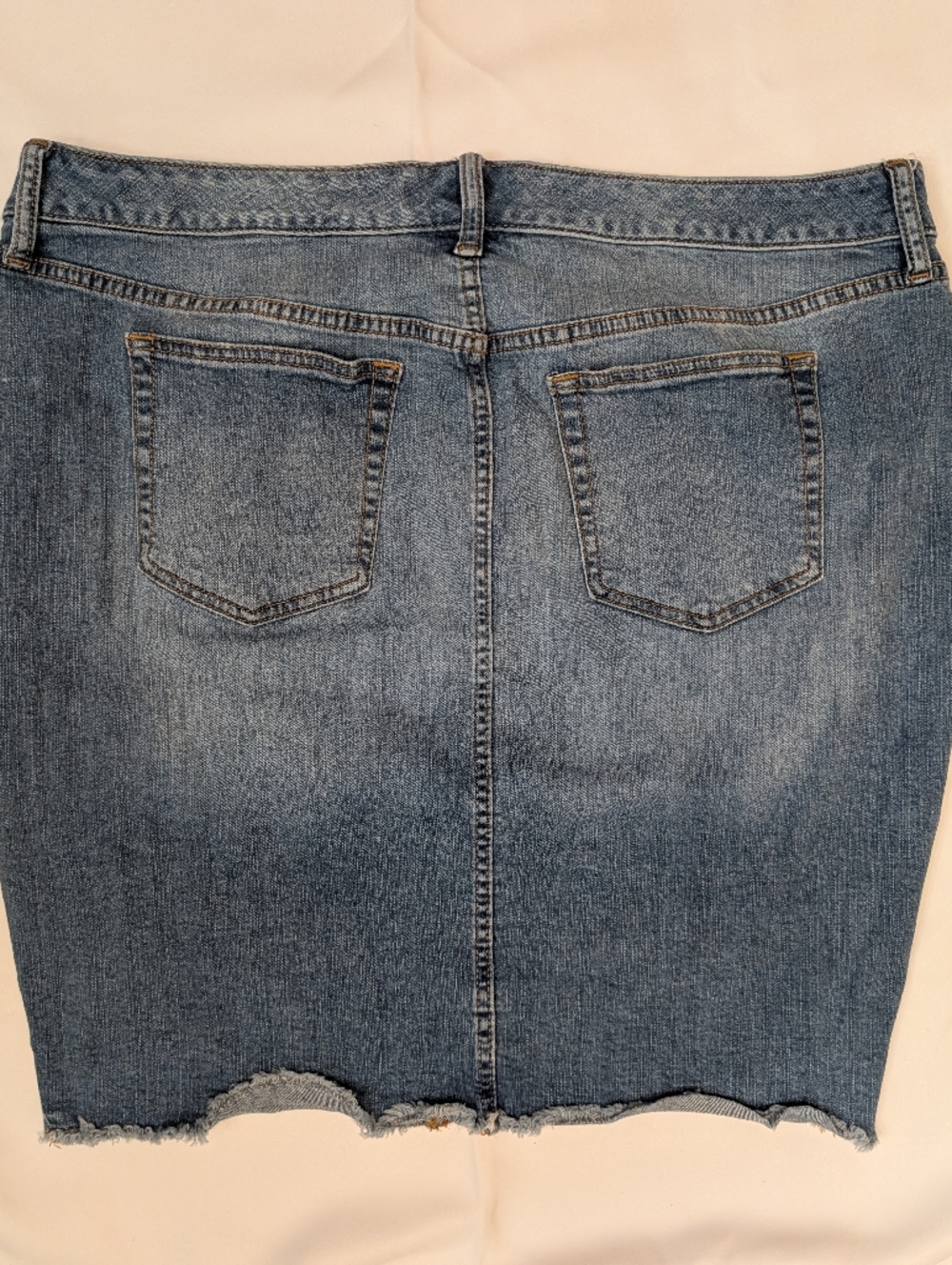torrid Distressed Denim Skirt, Size 20